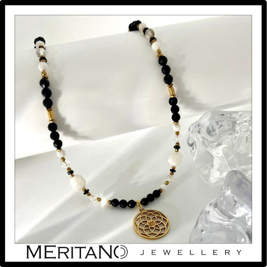 biało - czarny naszyjnik turmalin kamień księżycowy rozeta biało - czarny naszyjnik turmalin kamień księżycowy rozeta