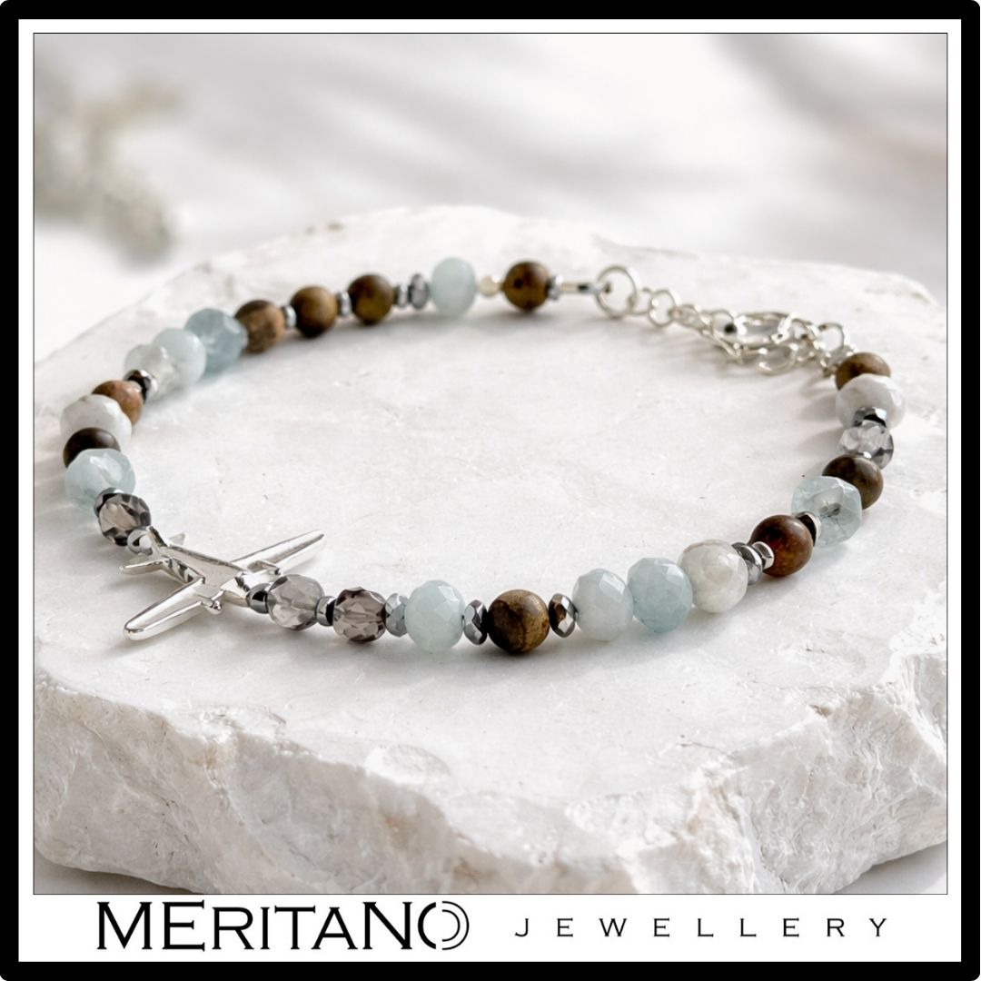 Bransoletka z samolotem, akwamarynem i agatem na białym kamieniu, srebro
