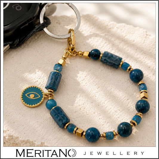 Elegancki brelok do kluczy z kamieni naturalnych apatyt - widok z kluczami Elegancki brelok do kluczy z kamieni naturalnych apatyt - widok z kluczami