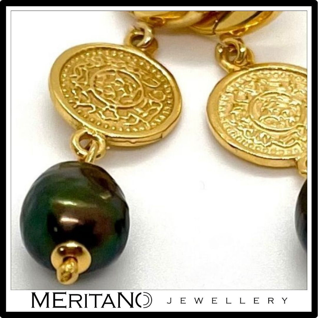 kolczyki z czarnymi perłami naturalnymi i monetą