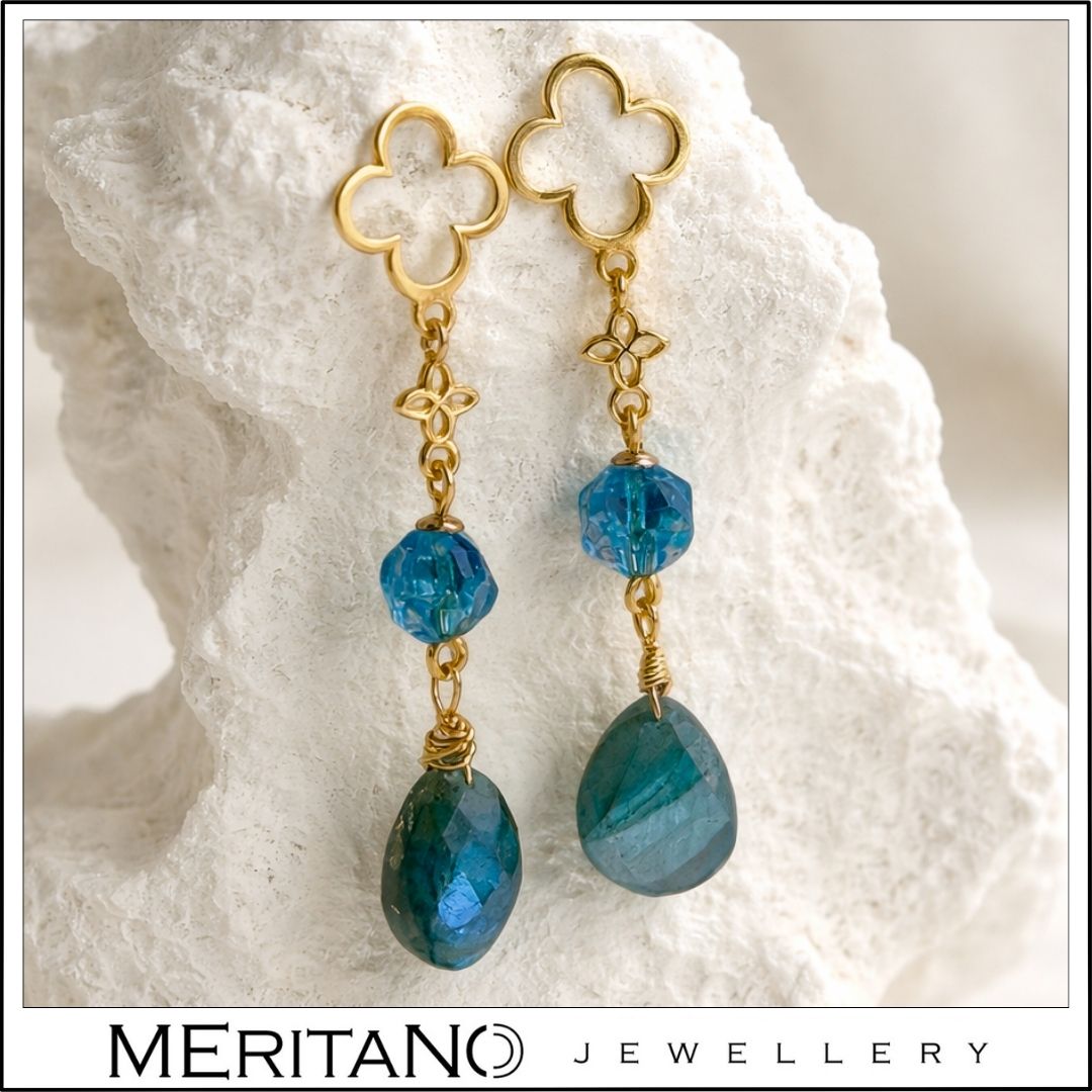 Długie kolczyki z labradorytem i kwarcem w złotym wykończeniu