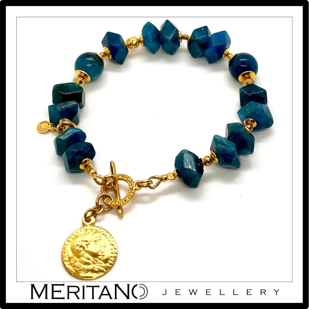 niebieska bransoletka z kamieni naturalnych z monetą i apatytem