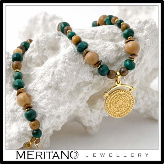 Naszyjnik z kamieni naturalnych z malachitem, agatem i monetą boho Naszyjnik z kamieni naturalnych z malachitem, agatem i monetą boho