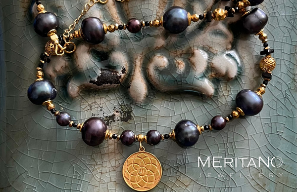 naszyjnik z pereł naturalnych