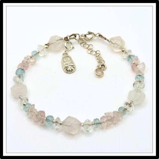 Bransoletka z kwarcem różowym i akwamarynem na baby shower