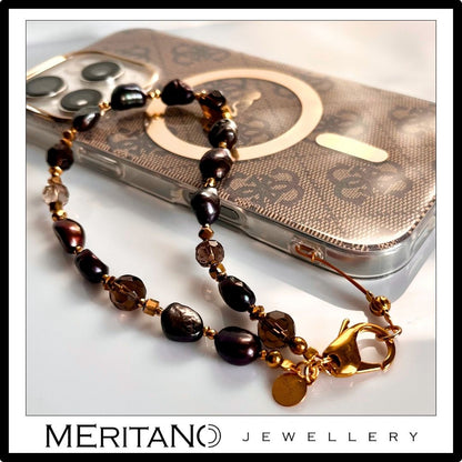 Bransoletka do telefonu - biżuteryjna zawieszka z perłami i kwarcem