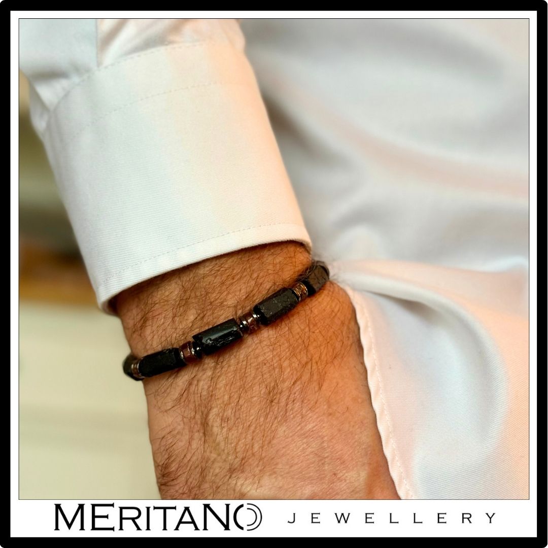 Bransoletka męska z turmalinem i granatem hessonit na ręce