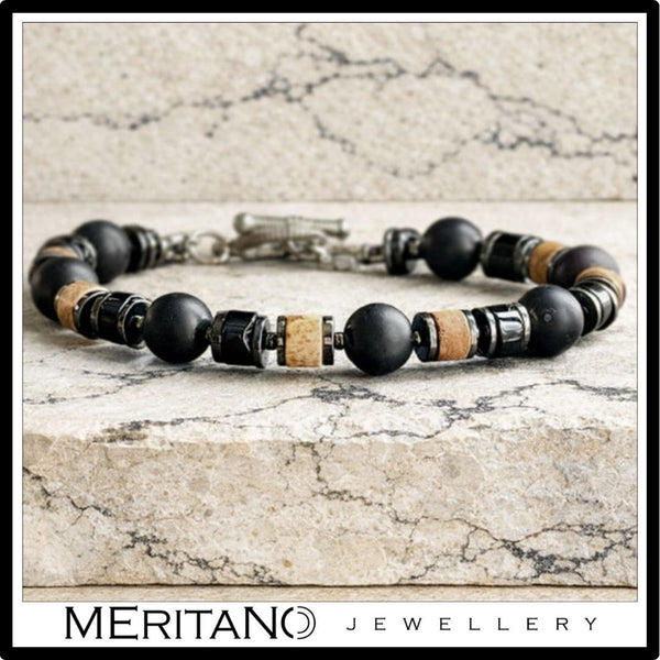 Bransoletka męska z kamieni  - turmalin, onyks, jaspis na jasnym kamieniu