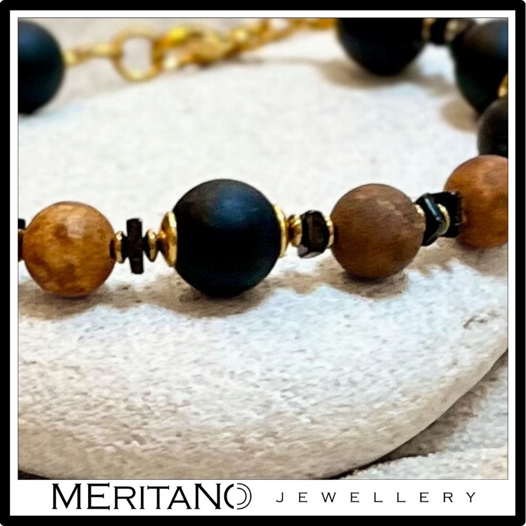 Bransoletka z czarnym turmalinem i agatem, srebro pozłacane - detale