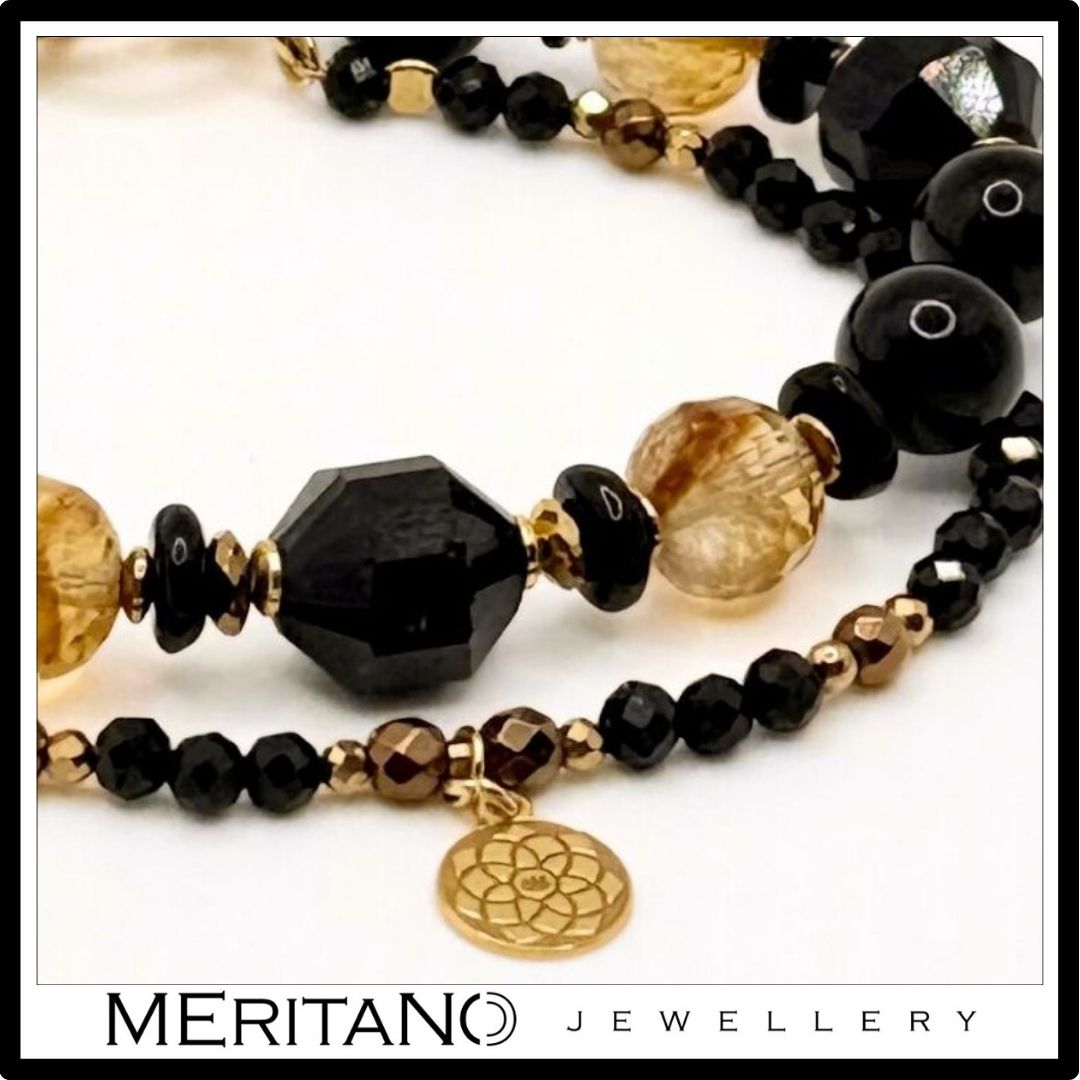 Czarny turmalin i cytryn w bransoletce podwójnej z zawieszką - widok na detale