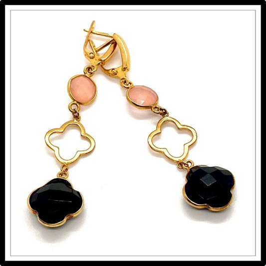 Długie kolczyki z kwarcem różowym i onyksem Długie kolczyki z kwarcem różowym i onyksem