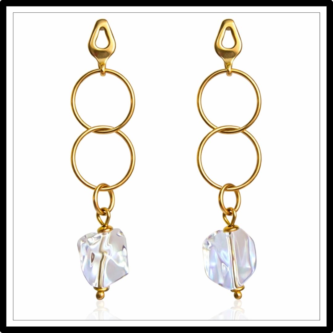 Kolczyki z kryształem górskim, wiszące  - widok z przodu