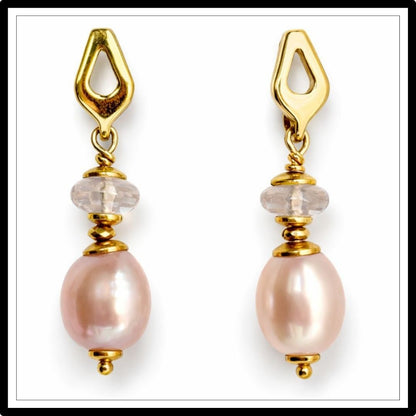 Kolczyki perły naturalne i różowy morganit, wiszące - widok z przodu