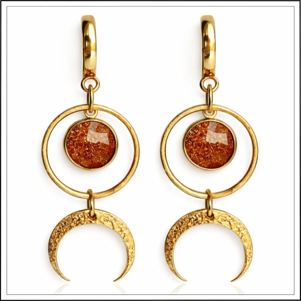 Kolczyki z piaskiem pustyni i złotym księżycem | Hekate N°0038