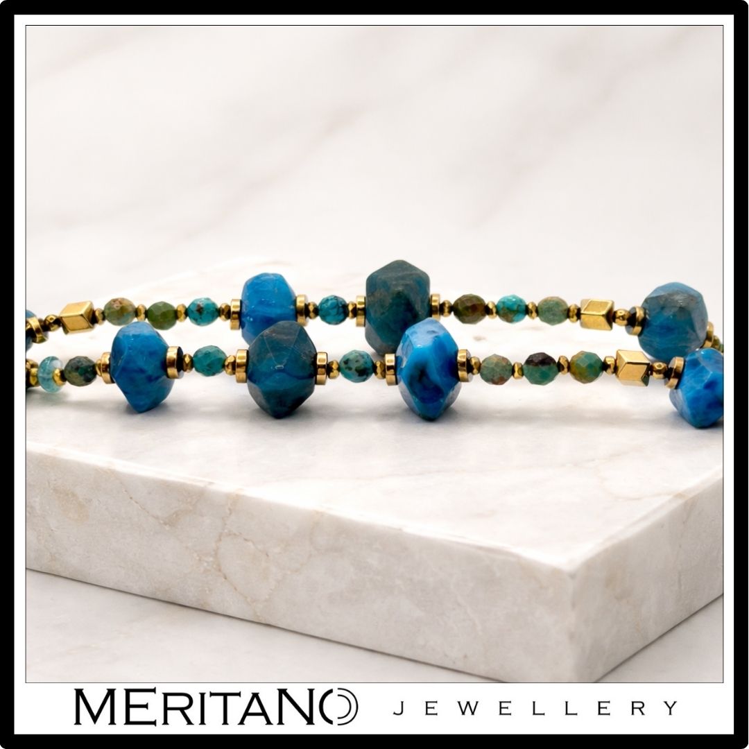 Naszyjnik z turkusem, apatytem i amazonitem, naszyjnik krawatka z niebieskich kamieni - skala kamieni