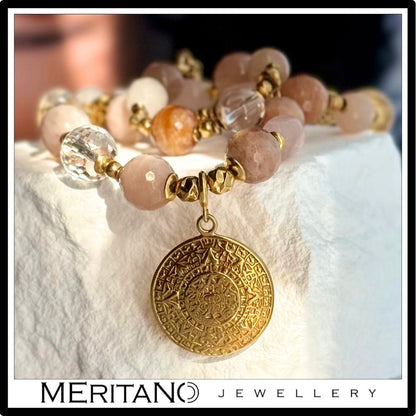 Naszyjnik z kryształem górskim, morganitem, kamieniem słonecznym i złotą zawieszką na białym kamieniu