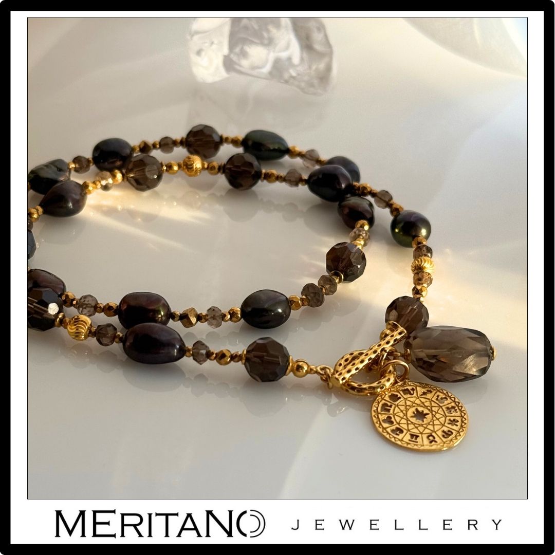 Naszyjnik perły barokowe czarne i kwarc dymny - widok z boku